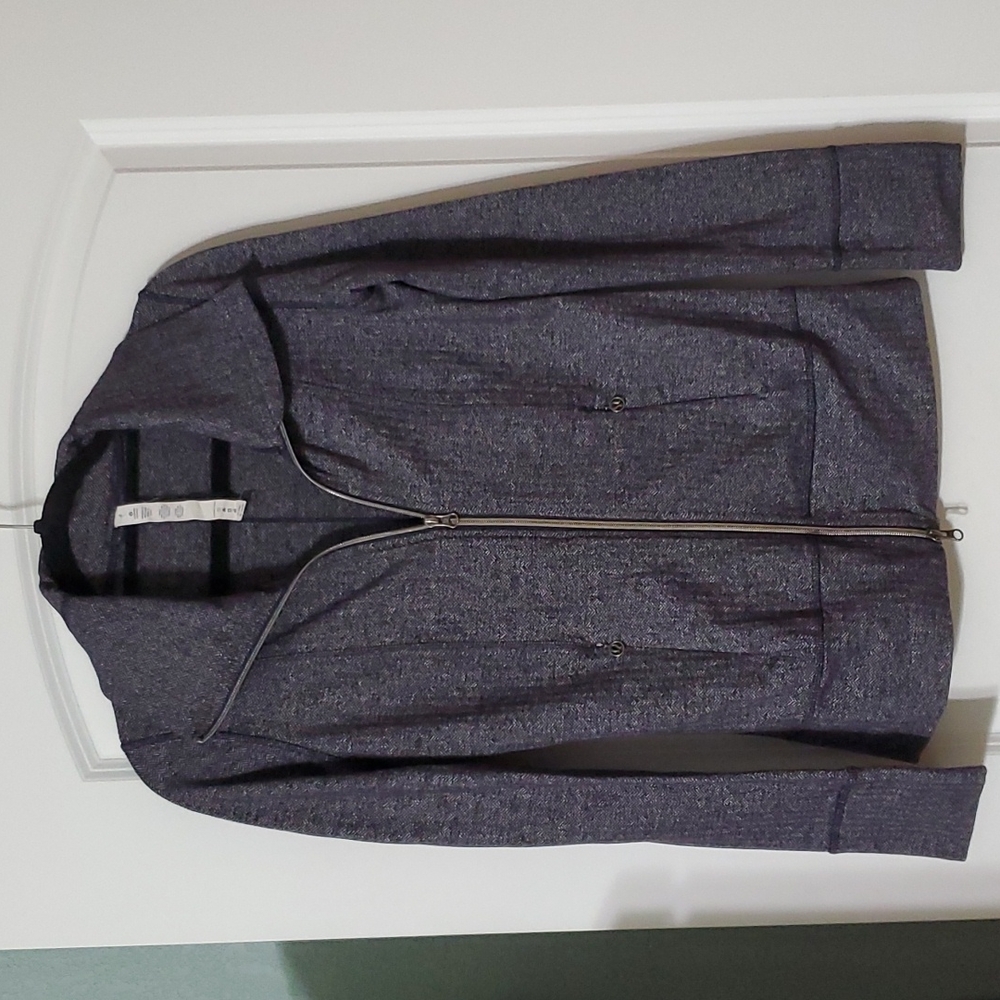 Lululemon Navy Jacket Size 6
